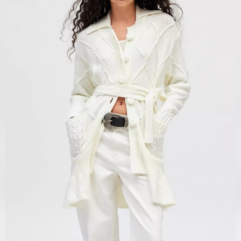 Kimchi Blue Belle Longline Cardigan, Diamond Knit, Ruffled Hem, Pockets, Ivory S